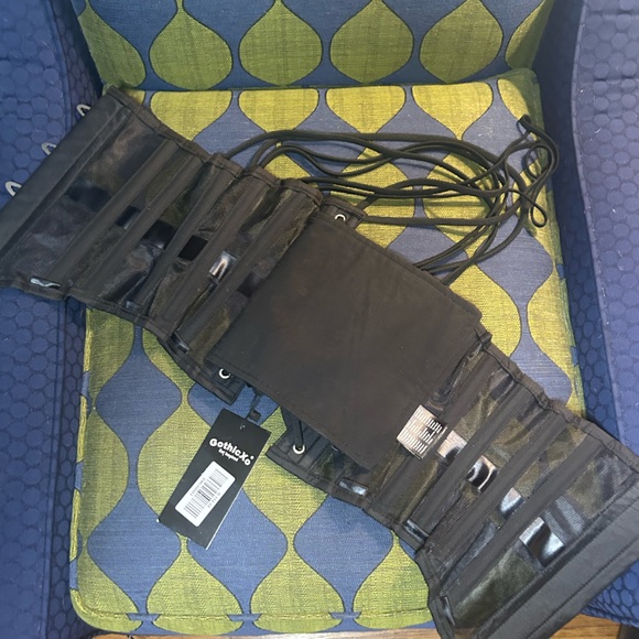 Boned under breast corset - Picture 5 of 6